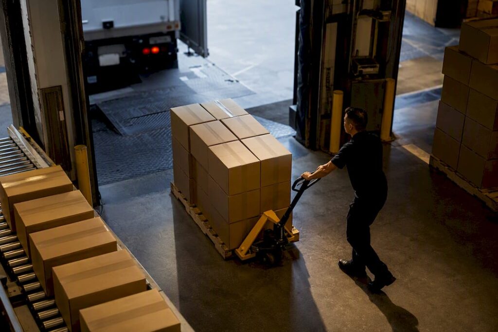 Fulfillment cartons moving toward carrier pickup